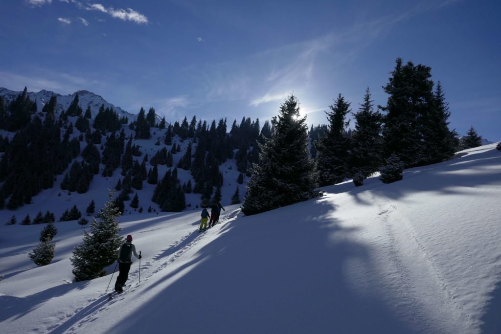 Skitouren in Kirgistan mit Übernachtungen in Jurten