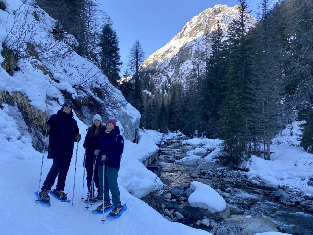 Chamonix-snowshoe-hiking
